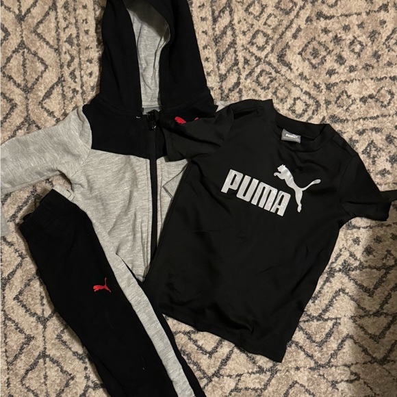 9-12 month Athletic Sweatsuit Bundle - Picture 4 of 5